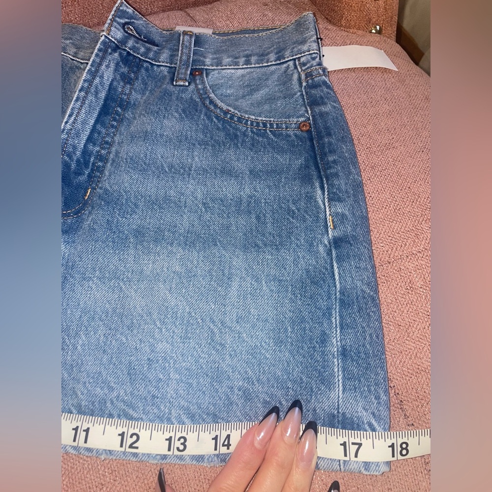 Aritzia Denim Forum The '90s Ricci Denim Jean Skirt, size 23 - Picture 4 of 15